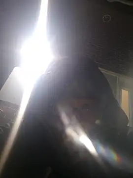 Snapshot of Eyelisss chatting on 12/01/25, 04:17 Eyelisss online show from 12/01/25, 04:17