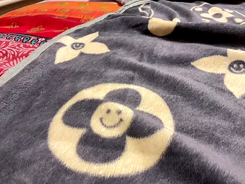 Snapshot of Stelan690 chatting on 09/12/25, 10:48 Stelan690 online show from 09/12/25, 10:48