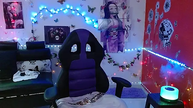 carol 20 online show from 12/12/24, 04:04