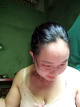 suki-lady online show from 09/12/25, 01:49