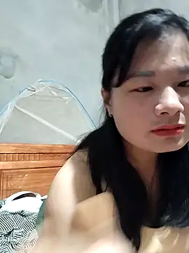 kute-00 online show from 11/29/25, 02:42