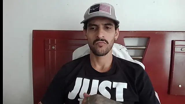 Snapshot of mochakkdj chatting on 10/02/25, 01:29 mochakkdj online show from 10/02/25, 01:29