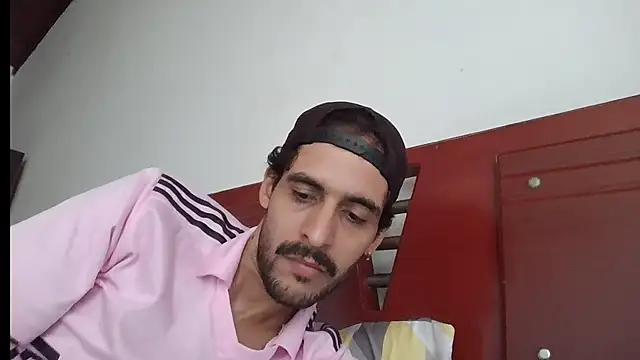 Snapshot of mochakkdj chatting on 10/09/25, 01:31 mochakkdj online show from 10/09/25, 01:31