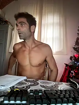 Snapshot of marconeilbiacco99 chatting on 09/25/25, 10:30 marconeilbiacco99 online show from 09/25/25, 10:30