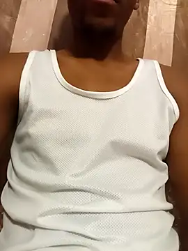 Snapshot of khalazinike chatting on 11/20/25, 05:01 khalazinike online show from 11/20/25, 05:01