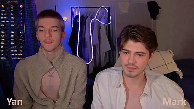 Snapshot of itsyanbb chatting on 12/15/25, 04:50 itsyanbb online show from 12/15/25, 04:50