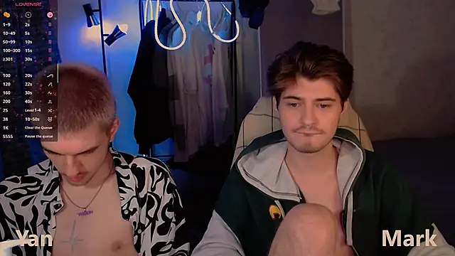 Snapshot of itsyanbb chatting on 12/17/25, 04:07 itsyanbb online show from 12/17/25, 04:07