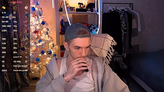 Snapshot of itsyanbb chatting on 01/07/26, 05:15 itsyanbb online show from 01/07/26, 05:15