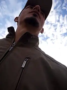 JuanD vero online show from 10/26/25, 06:30