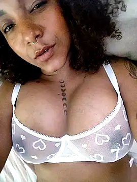 Snapshot of kdfoxxx chatting on 12/03/25, 03:54 kdfoxxx online show from 12/03/25, 03:54