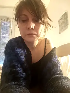 Snapshot of Nikita2406 chatting on 02/05/26, 04:00 Nikita2406 online show from 02/05/26, 04:00