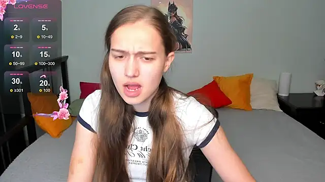 Alisa  Kelly online show from 10/18/25, 12:57