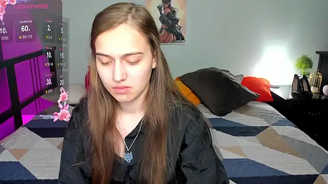 Alisa  Kelly online show from 11/14/25, 02:21