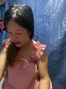 O o UwU o O online show from 10/01/25, 06:41