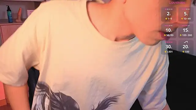 Snapshot of onlinenico chatting on 09/25/25, 07:39 onlinenico online show from 09/25/25, 07:39