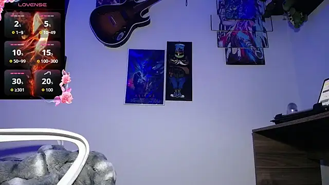 Snapshot of moonligth18 chatting on 10/09/25, 01:14 moonligth18 online show from 10/09/25, 01:14