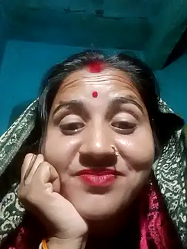 Snapshot of Sexi_pushpa chatting on 12/21/25, 01:29 Sexi pushpa online show from 12/21/25, 01:29