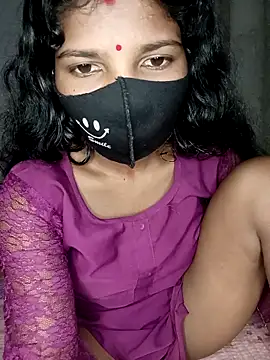 Snapshot of Renuka_GG chatting on 09/22/25, 04:47 Renuka GG online show from 09/22/25, 04:47