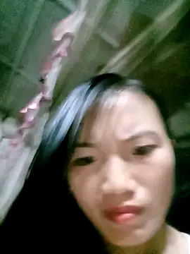 ngan-cute online show from 09/13/25, 02:44