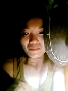 ngan-cute online show from 09/17/25, 07:59