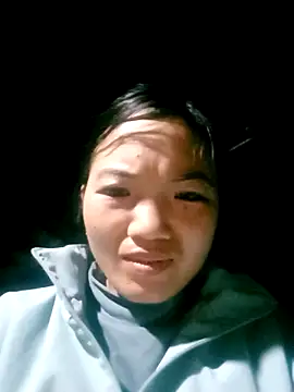 ngan-cute online show from 10/27/25, 11:09