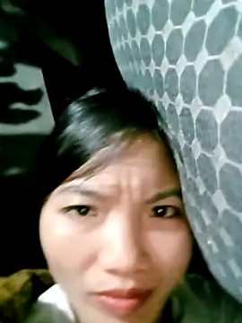 Snapshot of ngan-cute chatting on 12/17/25, 02:45 ngan-cute online show from 12/17/25, 02:45