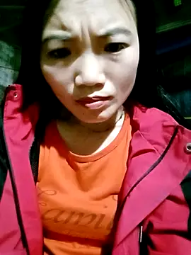 Snapshot of ngan-cute chatting on 05/01/26, 02:49 ngan-cute online show from 05/01/26, 02:49