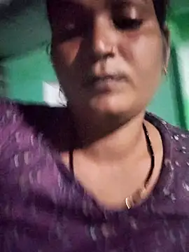 Snapshot of Kavya_hot chatting on 09/29/25, 04:01 Kavya hot online show from 09/29/25, 04:01