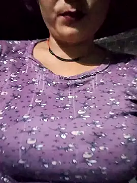 Snapshot of Kavya_hot chatting on 10/18/25, 04:52 Kavya hot online show from 10/18/25, 04:52