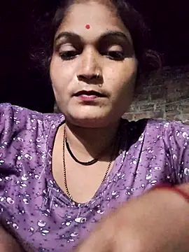 Snapshot of Kavya_hot chatting on 10/29/25, 03:47 Kavya hot online show from 10/29/25, 03:47