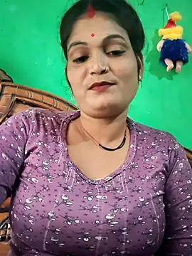 Snapshot of Kavya_hot chatting on 11/11/25, 06:57 Kavya hot online show from 11/11/25, 06:57