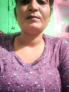 Snapshot of Kavya_hot chatting on 11/18/25, 01:15 Kavya hot online show from 11/18/25, 01:15