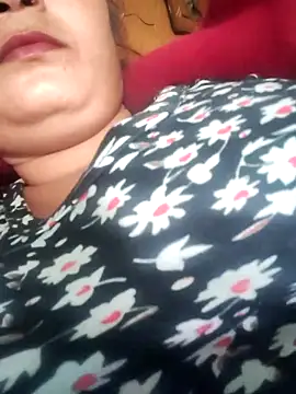 Kavya hot online show from 12/22/25, 09:17