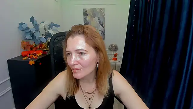 NikaStraitlive online show from 10/24/25, 12:01