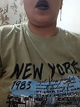 Snapshot of angel_ridhi chatting on 05/26/26, 06:15 angel ridhi online show from 05/26/26, 06:15