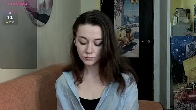 Snapshot of SkyHelen chatting on 03/20/26, 04:28 SkyHelen online show from 03/20/26, 04:28