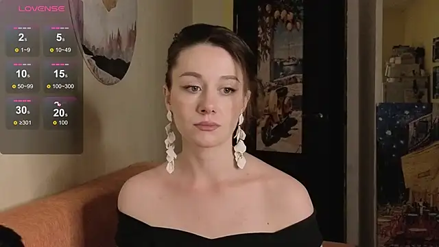 Snapshot of SkyHelen chatting on 04/05/26, 03:42 SkyHelen online show from 04/05/26, 03:42