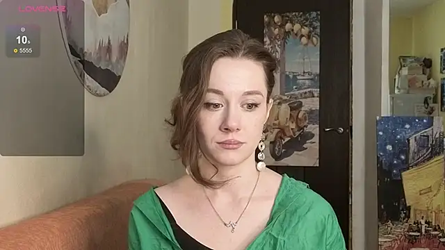 Snapshot of SkyHelen chatting on 04/27/26, 06:55 SkyHelen online show from 04/27/26, 06:55