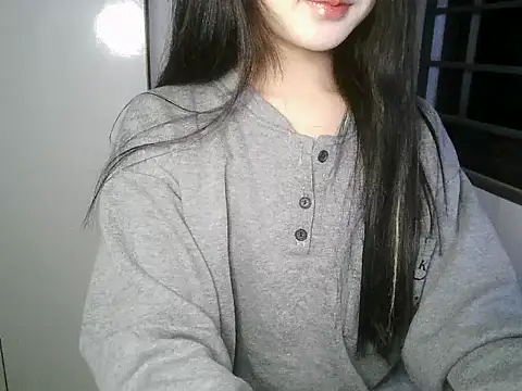 Snapshot of Annabelle-e chatting on 01/07/26, 06:32 Annabelle-e online show from 01/07/26, 06:32