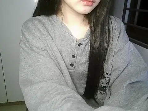 Snapshot of Annabelle-e chatting on 01/13/26, 06:57 Annabelle-e online show from 01/13/26, 06:57