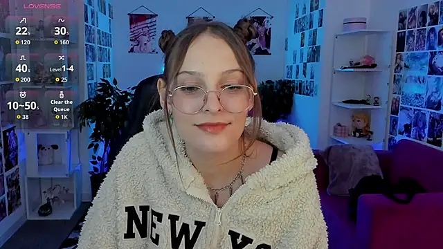 JenniferKiim online show from 09/15/25, 11:21