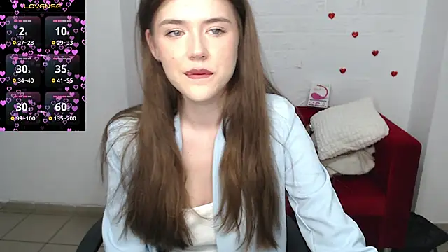 Snapshot of VictiriaDax chatting on 10/25/25, 09:28 VictiriaDax online show from 10/25/25, 09:28