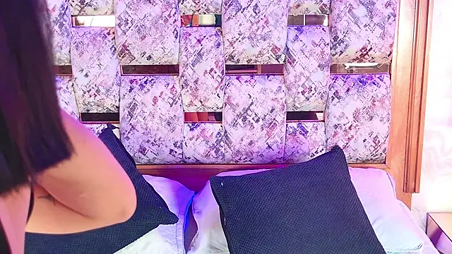 Snapshot of amy_greene chatting on 03/05/26, 11:50 amy greene online show from 03/05/26, 11:50