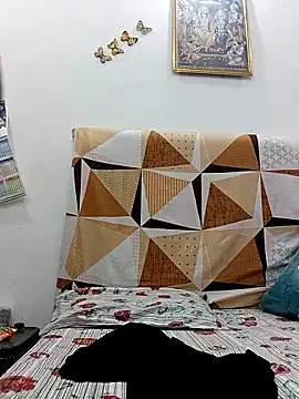 Snapshot of Rakhi_sawant143 chatting on 11/03/25, 02:35 Rakhi sawant143 online show from 11/03/25, 02:35