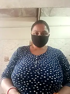 Snapshot of Rakhi_sawant143 chatting on 11/19/25, 02:22 Rakhi sawant143 online show from 11/19/25, 02:22