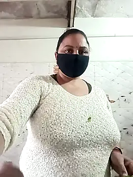 Snapshot of Rakhi_sawant143 chatting on 12/03/25, 02:08 Rakhi sawant143 online show from 12/03/25, 02:08