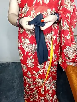 Snapshot of Oh_011 chatting on 03/25/26, 04:13 Oh 011 online show from 03/25/26, 04:13