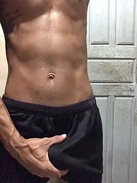 Snapshot of lcsexy45 chatting on 03/25/26, 03:56 lcsexy45 online show from 03/25/26, 03:56