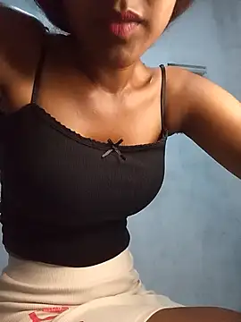 venuki ihalagamage online show from 03/17/26, 05:49