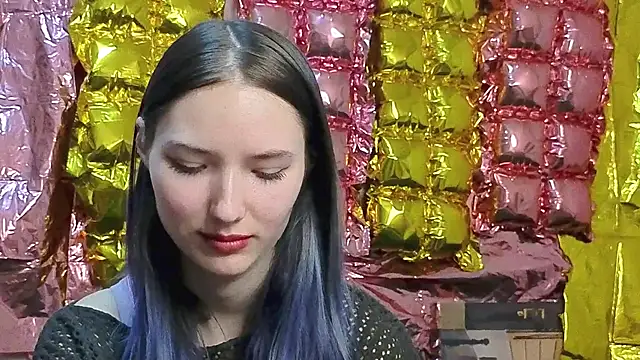  kikiclark   online show from 04/03/26, 05:22